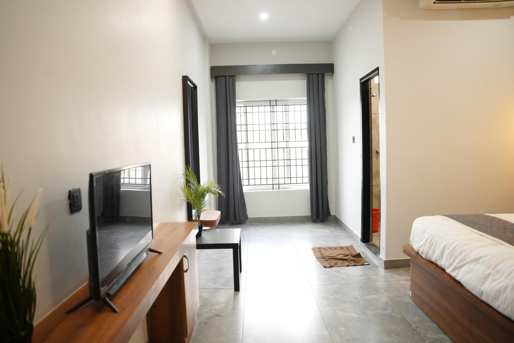Sarvam Residency Hotel ซาการ์ ภายนอก รูปภาพ